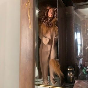 Vintage wizard of oz Barbie the lion